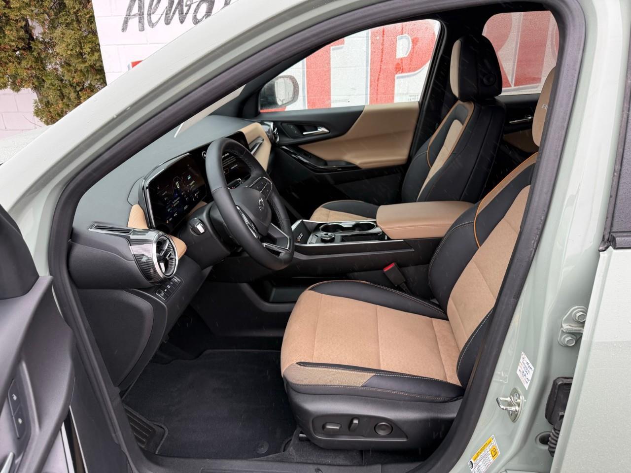 2025 Chevrolet Equinox ACTIV 4dr All-Wheel Drive Photo