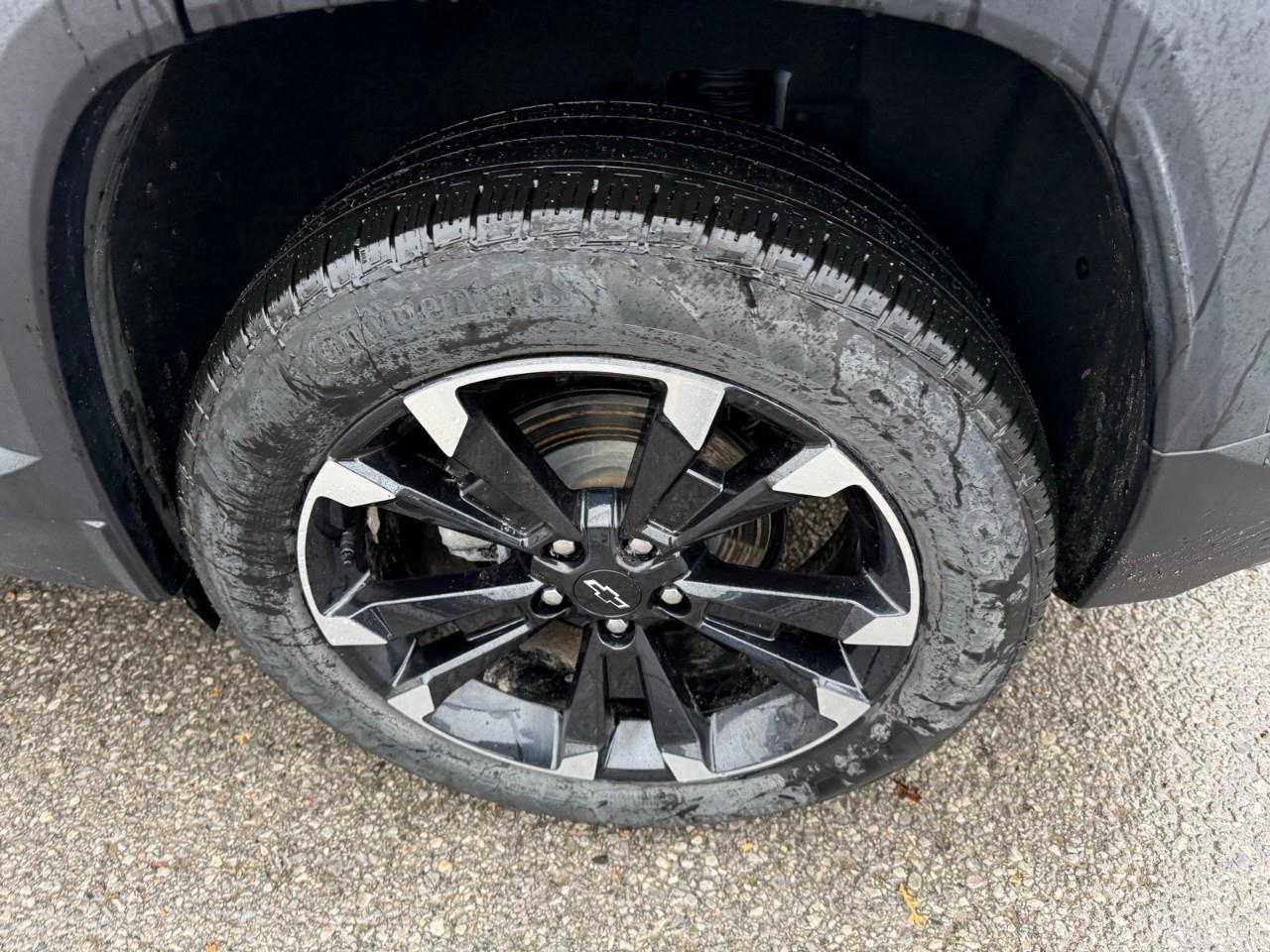 2025 Chevrolet Equinox RS 4dr All-Wheel Drive Photo