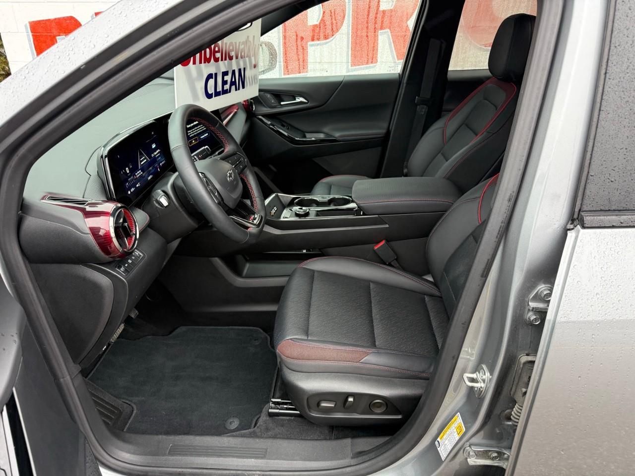 2025 Chevrolet Equinox RS 4dr All-Wheel Drive Photo