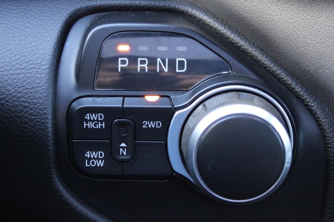 2019 RAM 2500 Big Horn Sport Crew Cab 4WD 6.4L No Accident Clean Photo