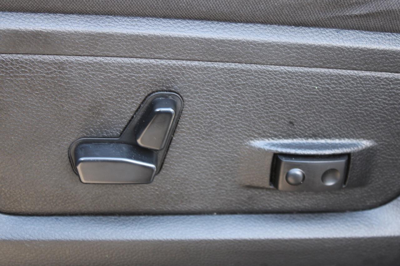 2019 RAM 2500 Big Horn Sport Crew Cab 4WD 6.4L No Accident Clean Photo