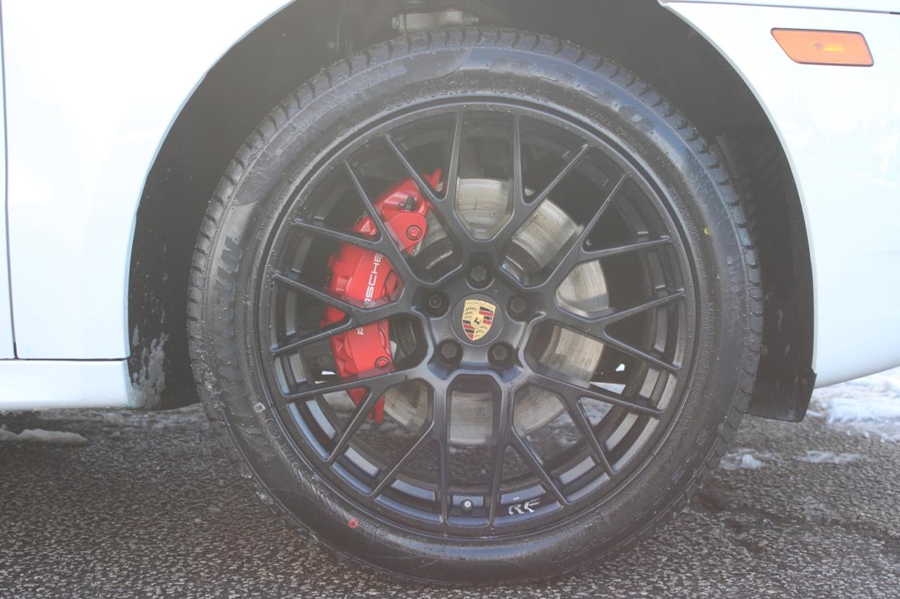 2018 Porsche Macan GTS   No Accident   Clean Carfax   Safety Included Photo