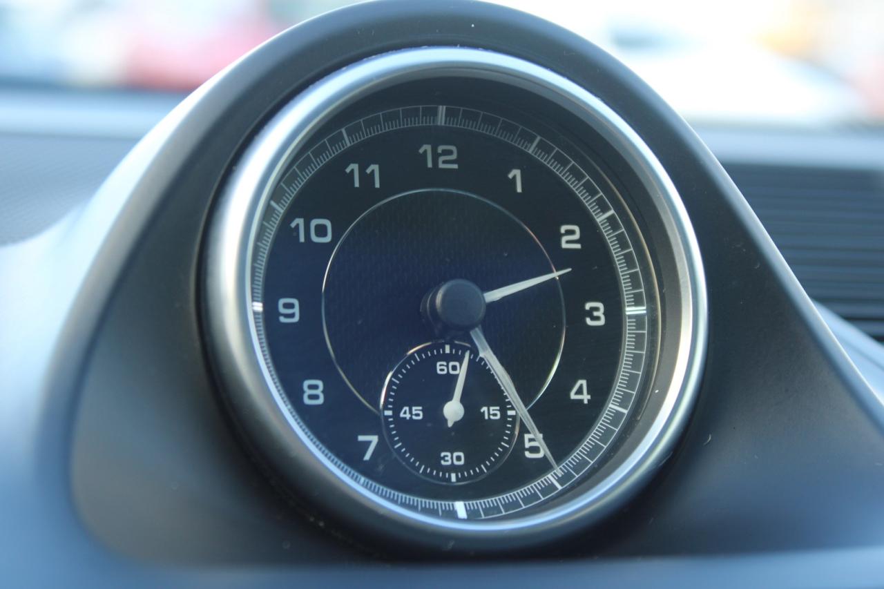 2018 Porsche Macan GTS   No Accident   Clean Carfax   Safety Included Photo