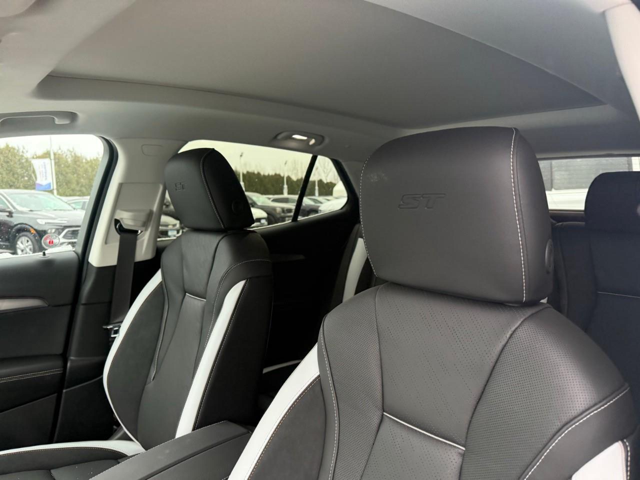 2026 Buick Envision Sport Touring 4dr All-Wheel Drive Photo