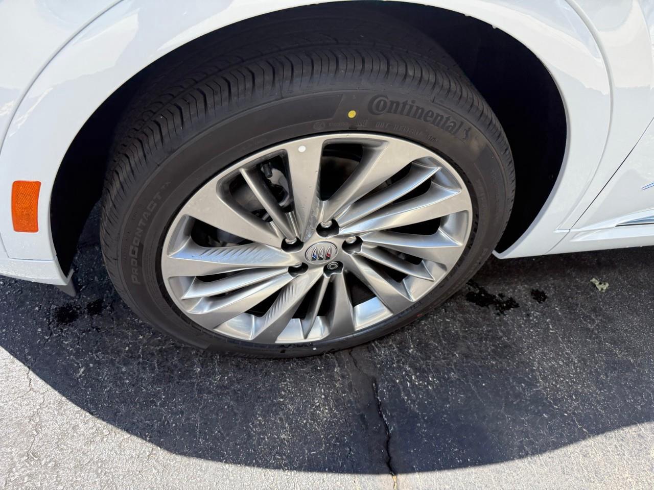 2026 Buick Envision Avenir 4dr All-Wheel Drive Photo