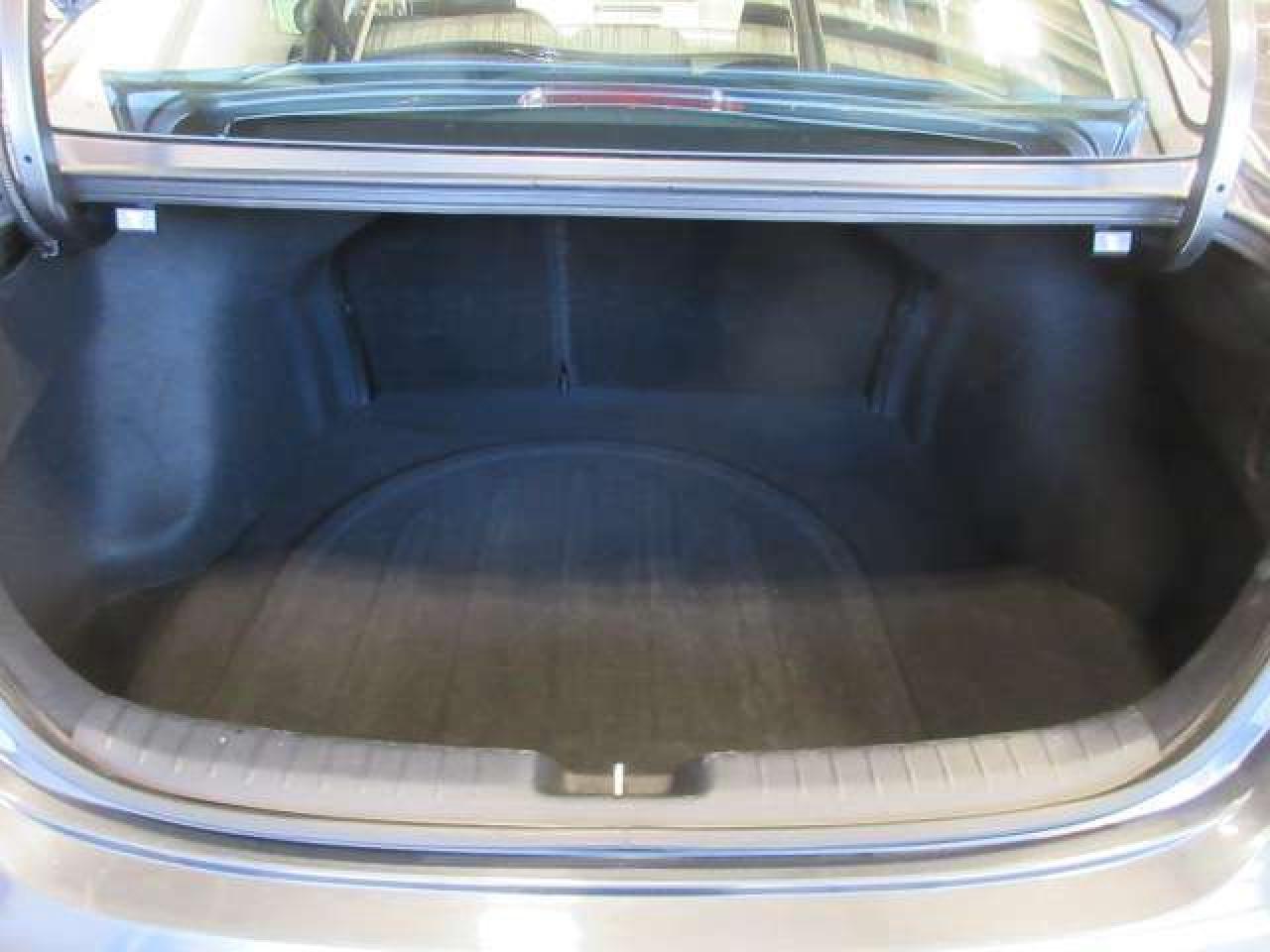 2024 Kia Forte EX, ALLOYS, A/C, HTD. SEATS, APPLE/ANDROID, 44K! Photo