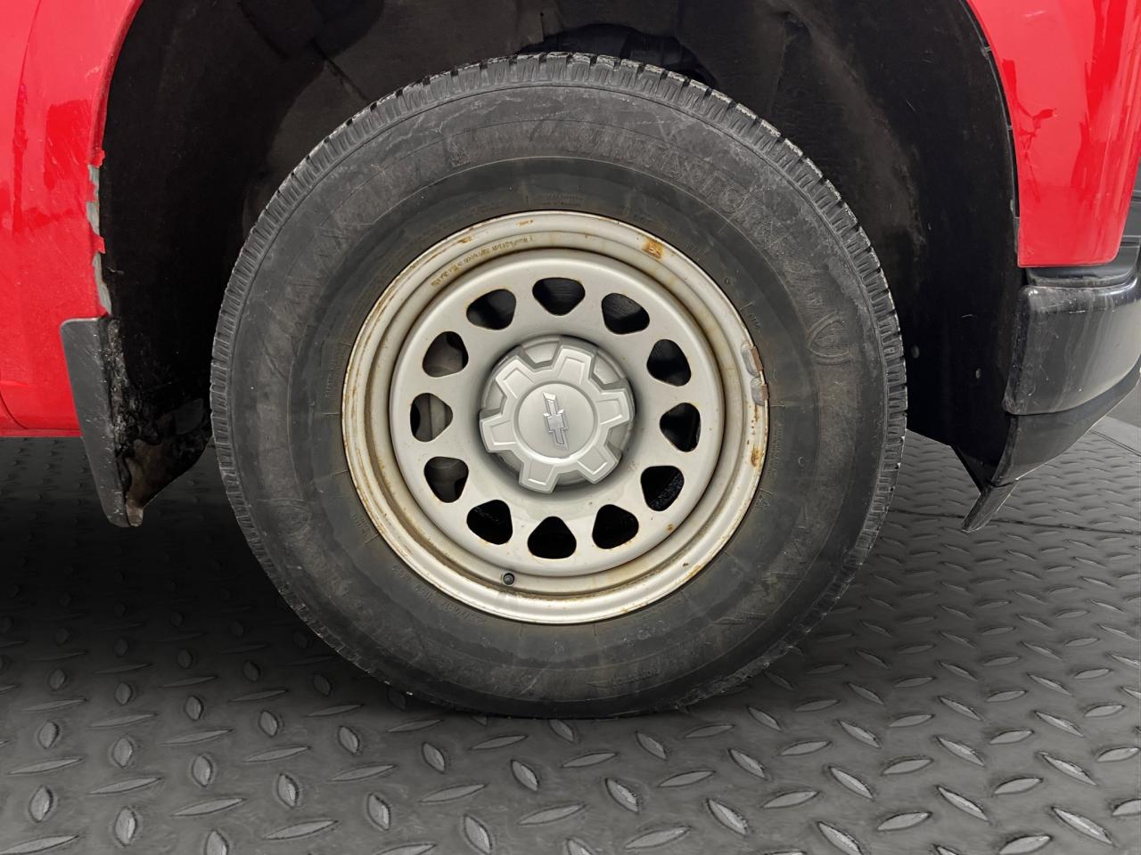 2019 Chevrolet Silverado 1500 Work Truck | Reverse Cam Photo