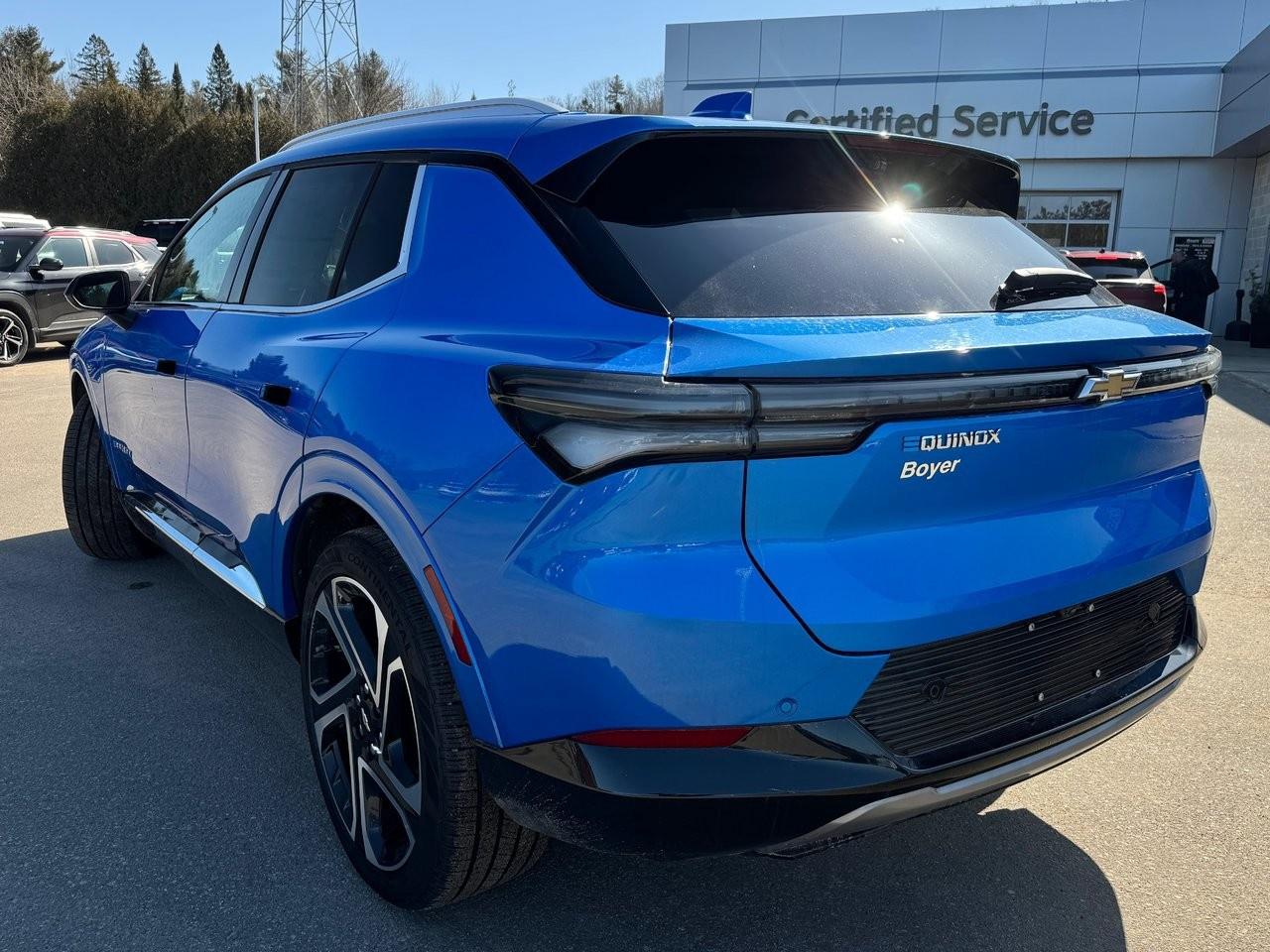 2025 Chevrolet Equinox EV 4dr LT Photo