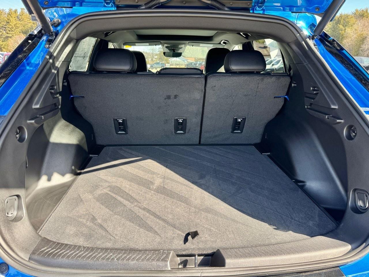 2025 Chevrolet Equinox EV 4dr LT Photo