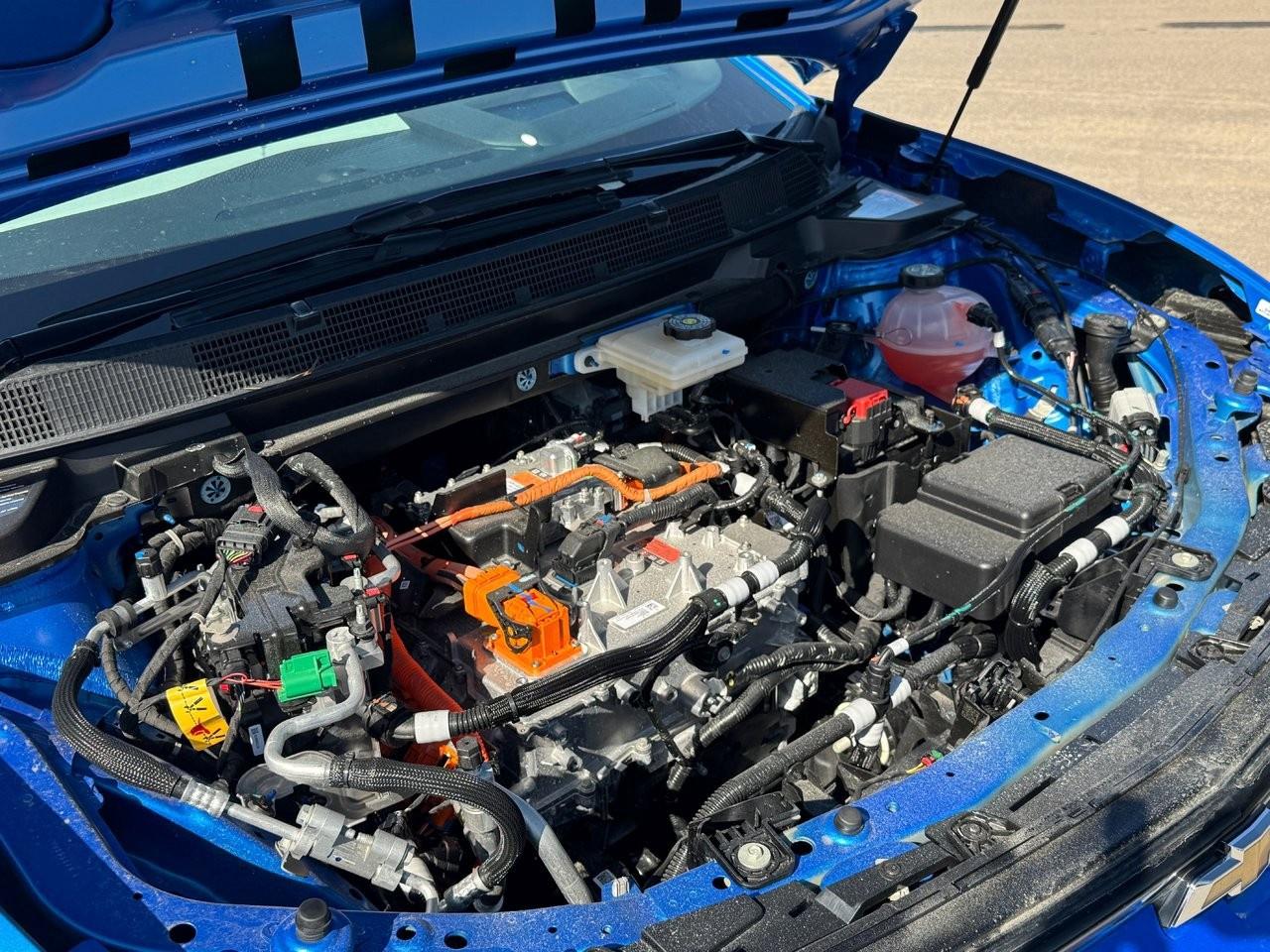 2025 Chevrolet Equinox EV 4dr LT Photo