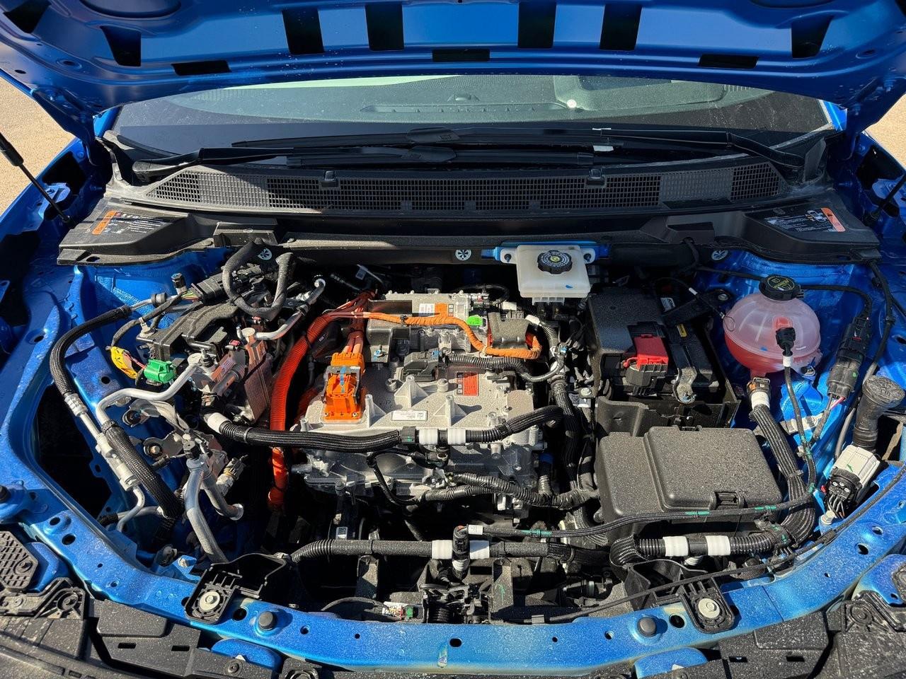 2025 Chevrolet Equinox EV 4dr LT Photo