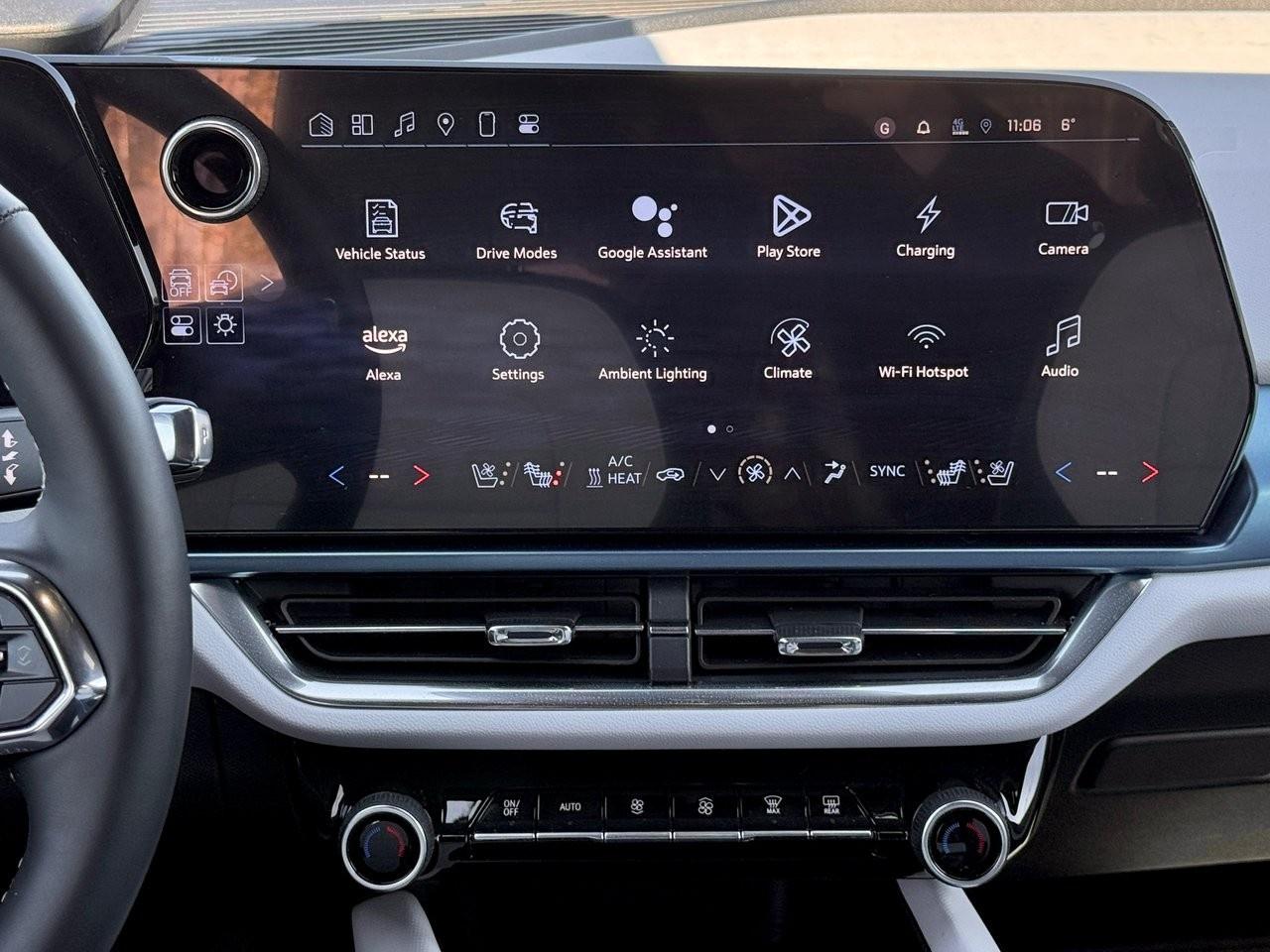 2025 Chevrolet Equinox EV 4dr LT Photo