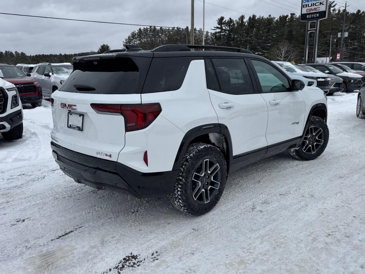 2026 GMC Terrain AWD AT4 Photo