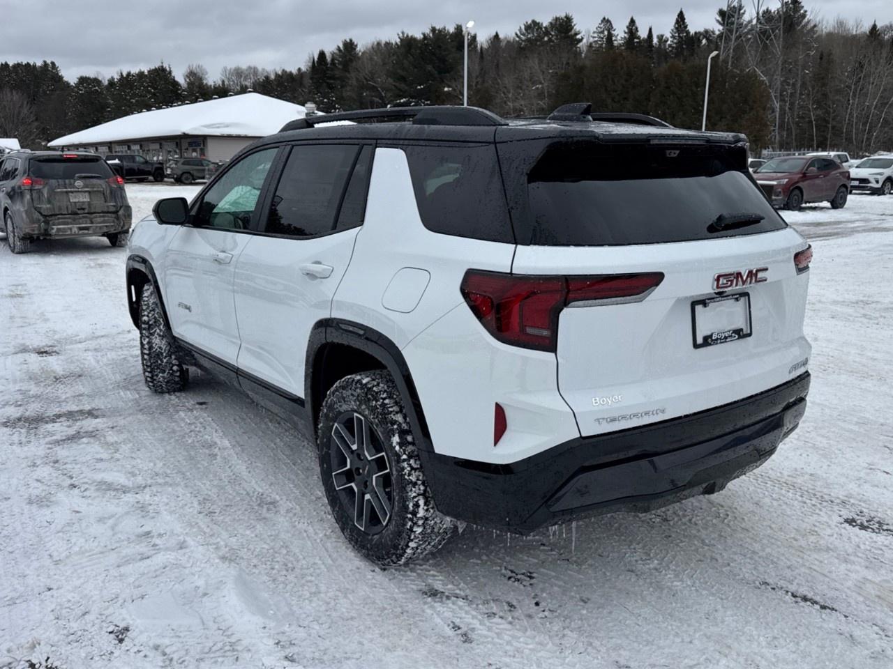 2026 GMC Terrain AWD AT4 Photo
