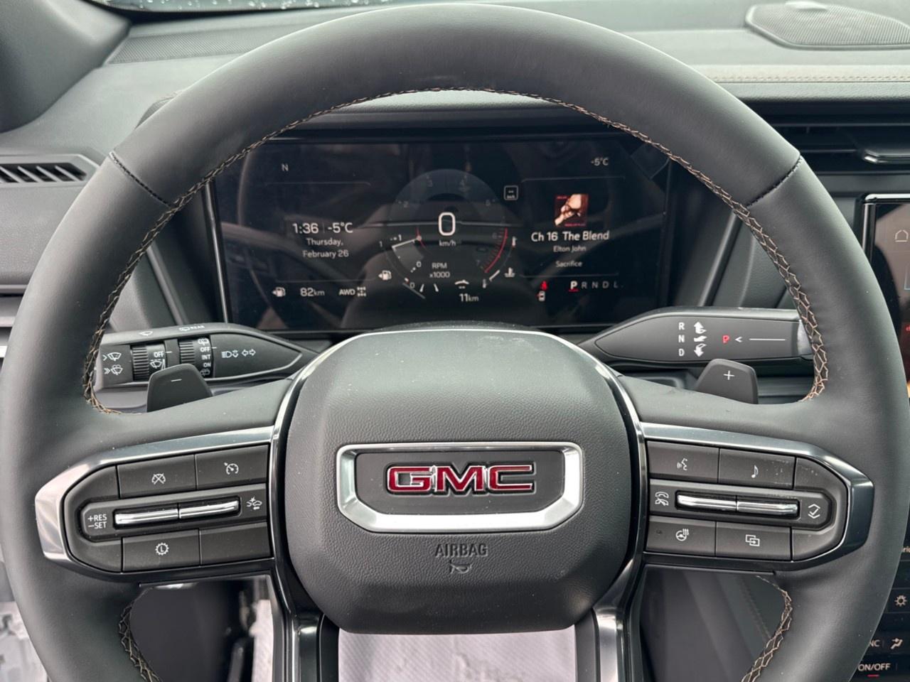 2026 GMC Terrain AWD AT4 Photo