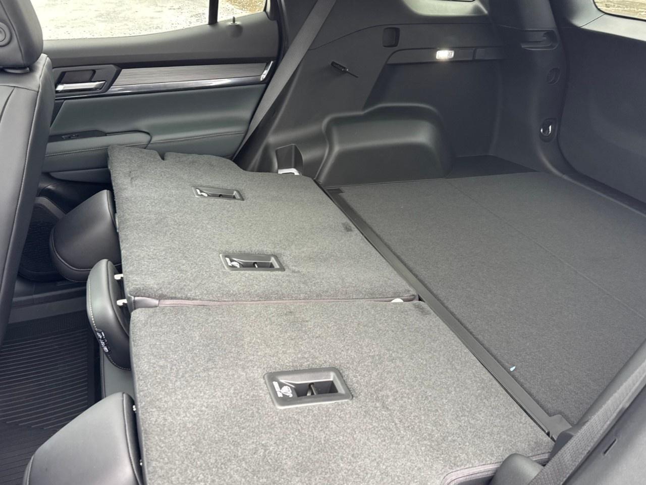 2026 GMC Terrain AWD AT4 Photo