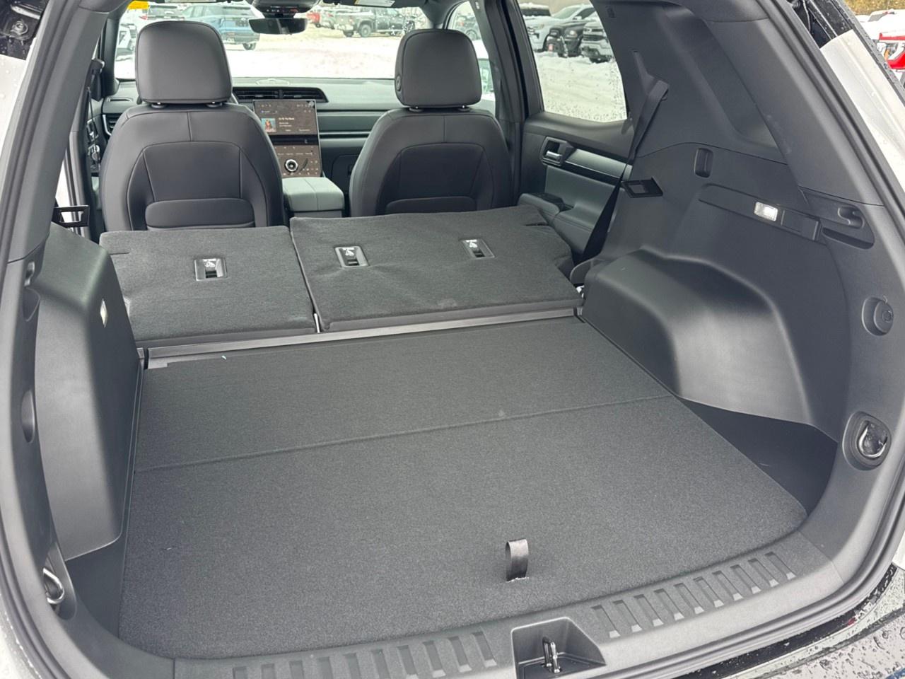 2026 GMC Terrain AWD AT4 Photo