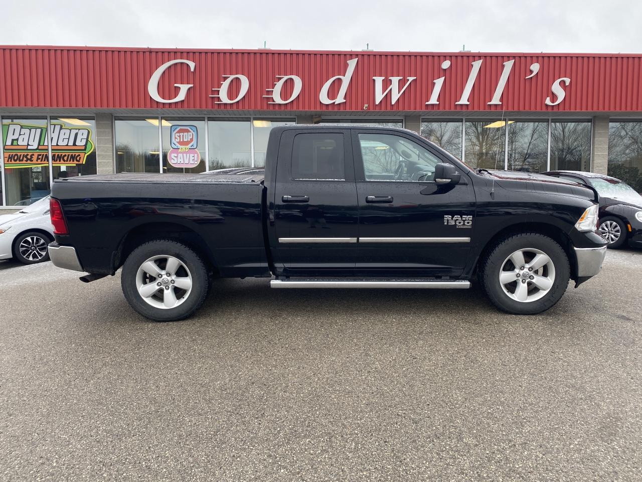 2019 RAM 1500 Classic SLT, LOCAL TRADE, HEATED SEATS, CLEAN CARFAX! Photo