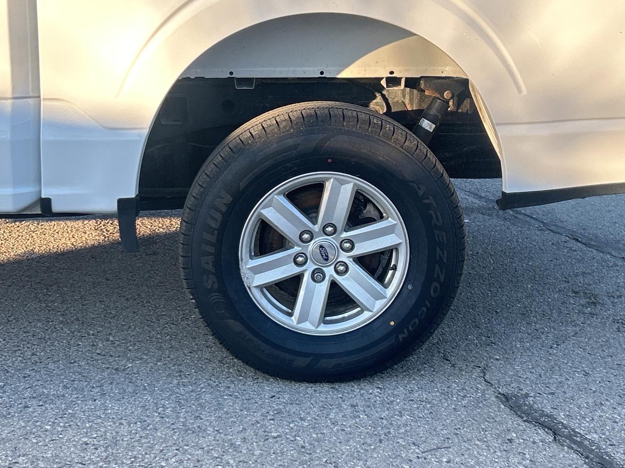 2022 Ford F-150 XLT, 5.5 FT BOX, CLEAN CARFAX, 6 PASS, BACK UP CAM Photo