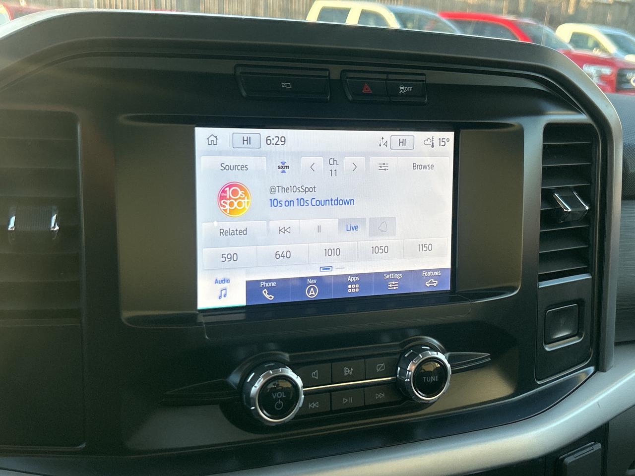 2022 Ford F-150 XLT, 5.5 FT BOX, CLEAN CARFAX, 6 PASS, BACK UP CAM Photo