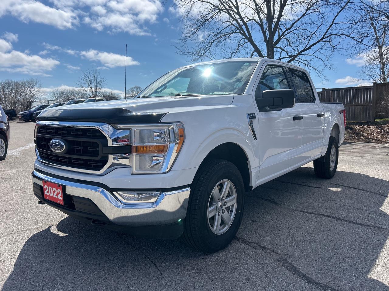 2022 Ford F-150 XLT, 5.5 FT BOX, CLEAN CARFAX, 6 PASS, BACK UP CAM Photo