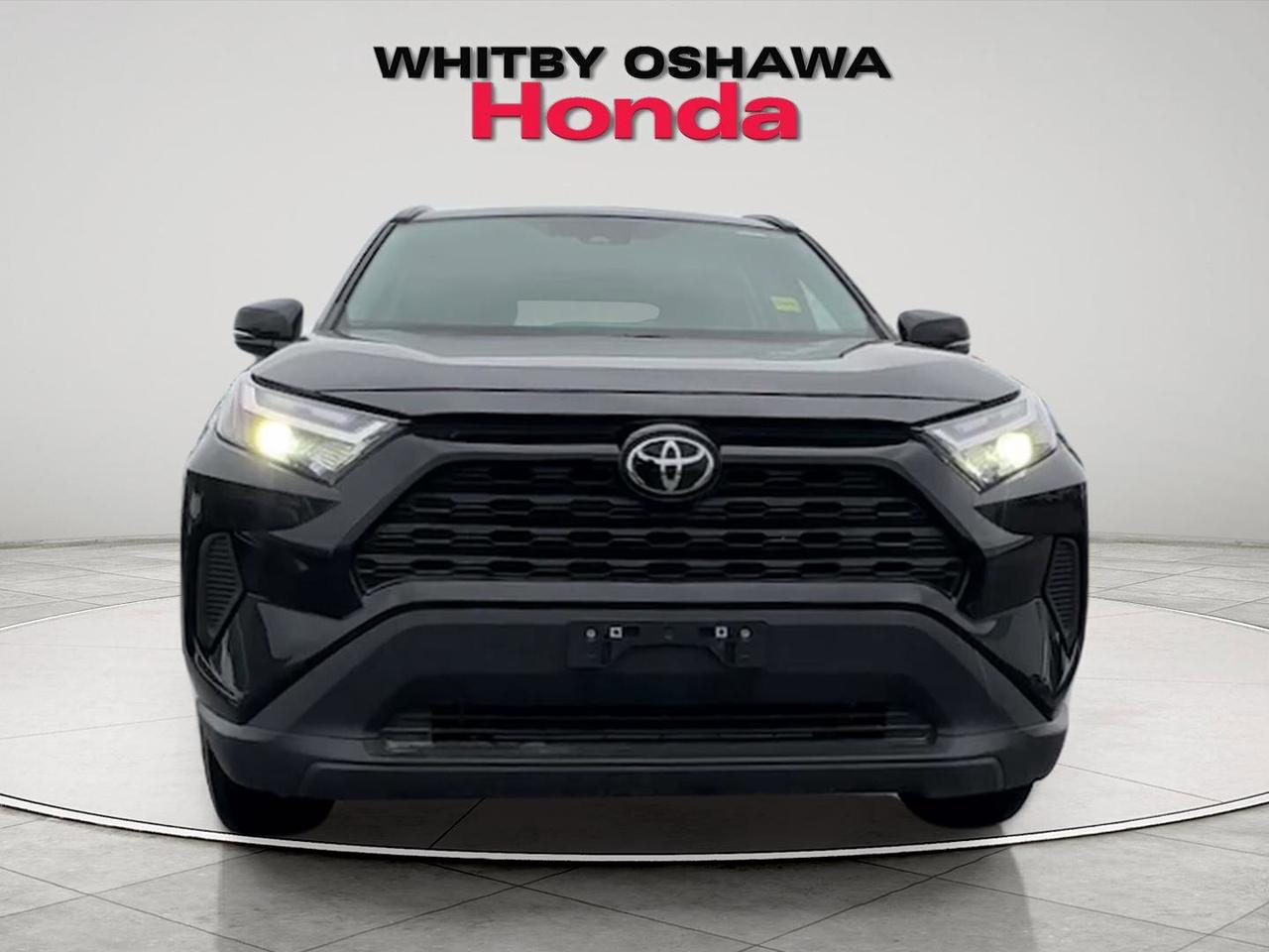 2025 Toyota RAV4 XLE Photo