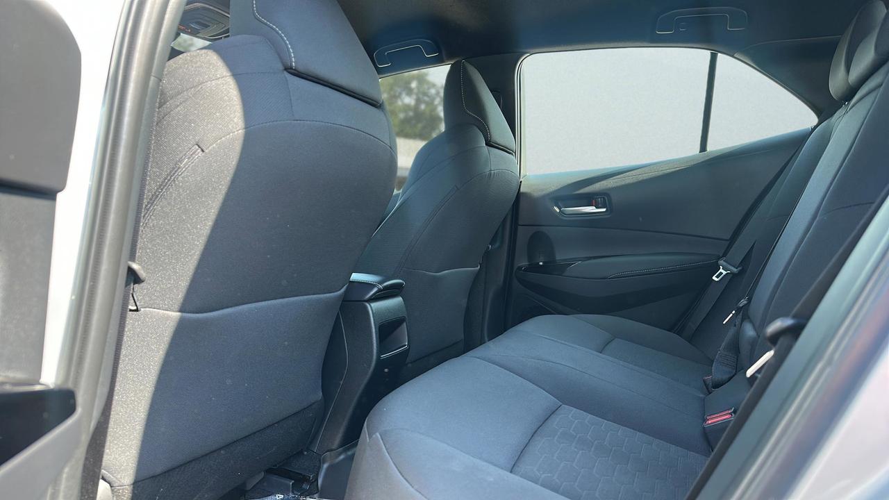 2025 Toyota Corolla Hatchback BASE Photo