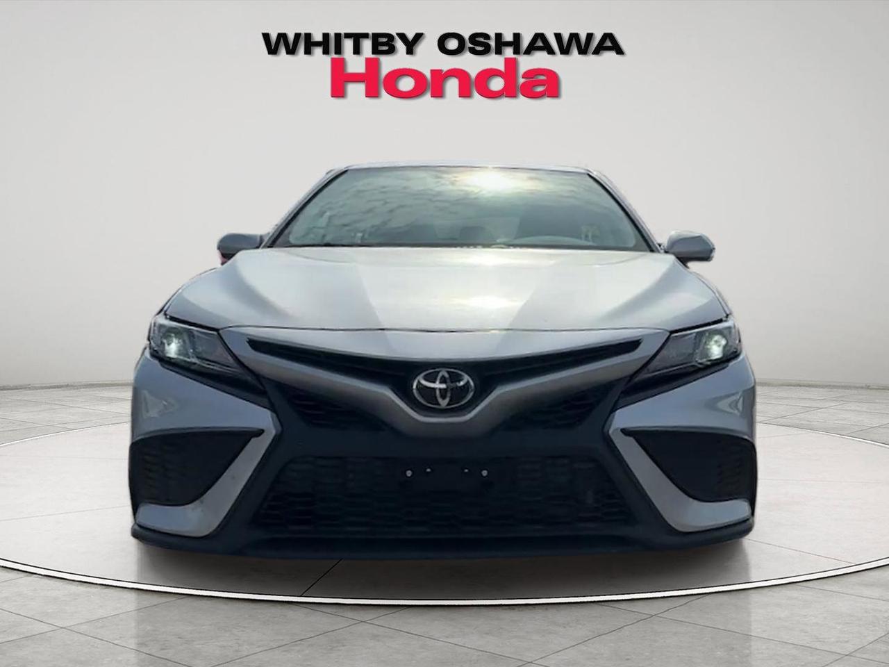 2024 Toyota Camry SE Photo
