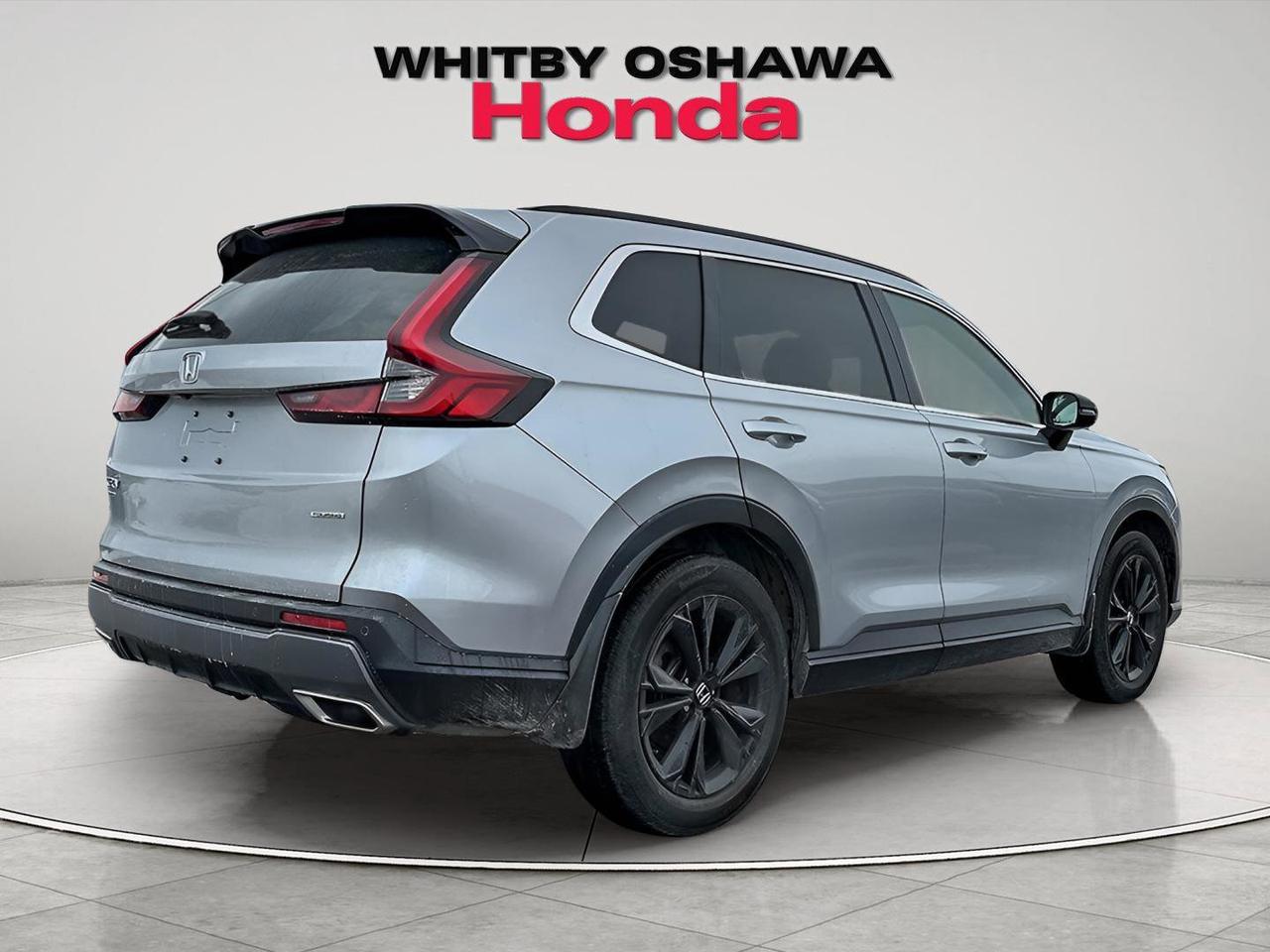 2025 Honda CR-V Hybrid Touring Photo4