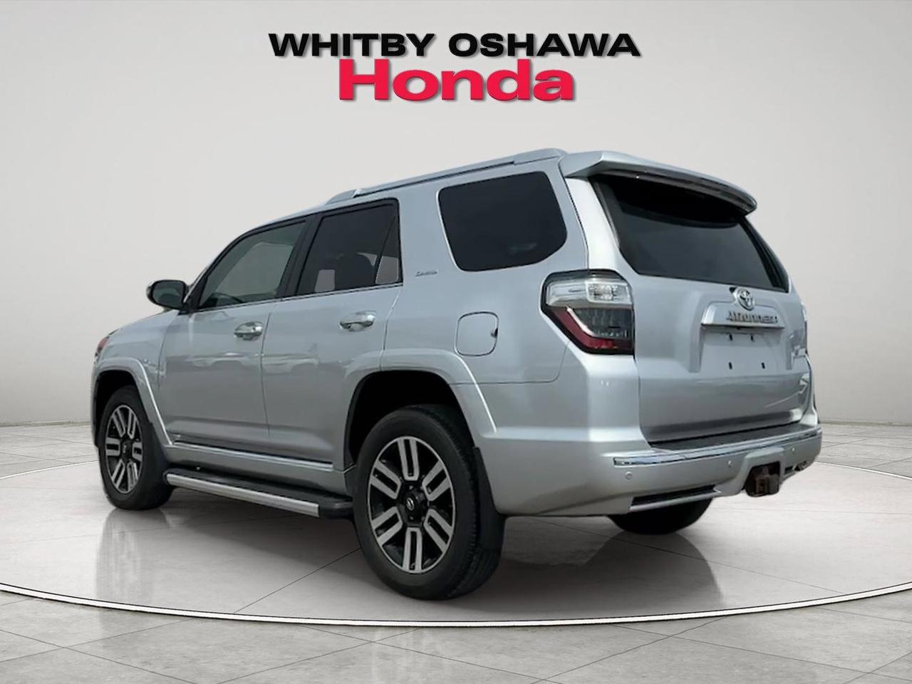 2019 Toyota 4Runner SR5 Photo