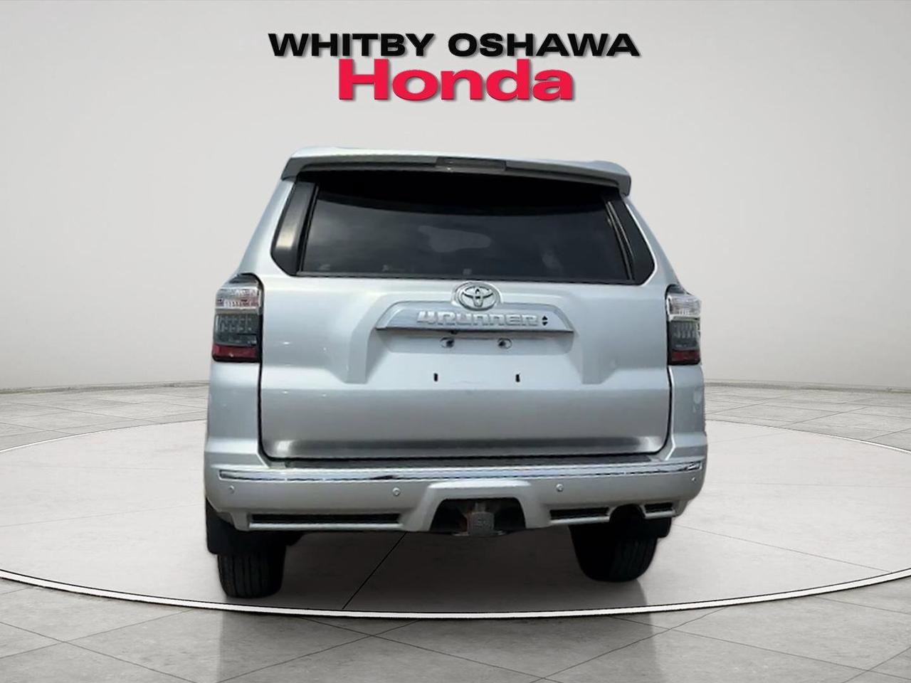2019 Toyota 4Runner SR5 Photo