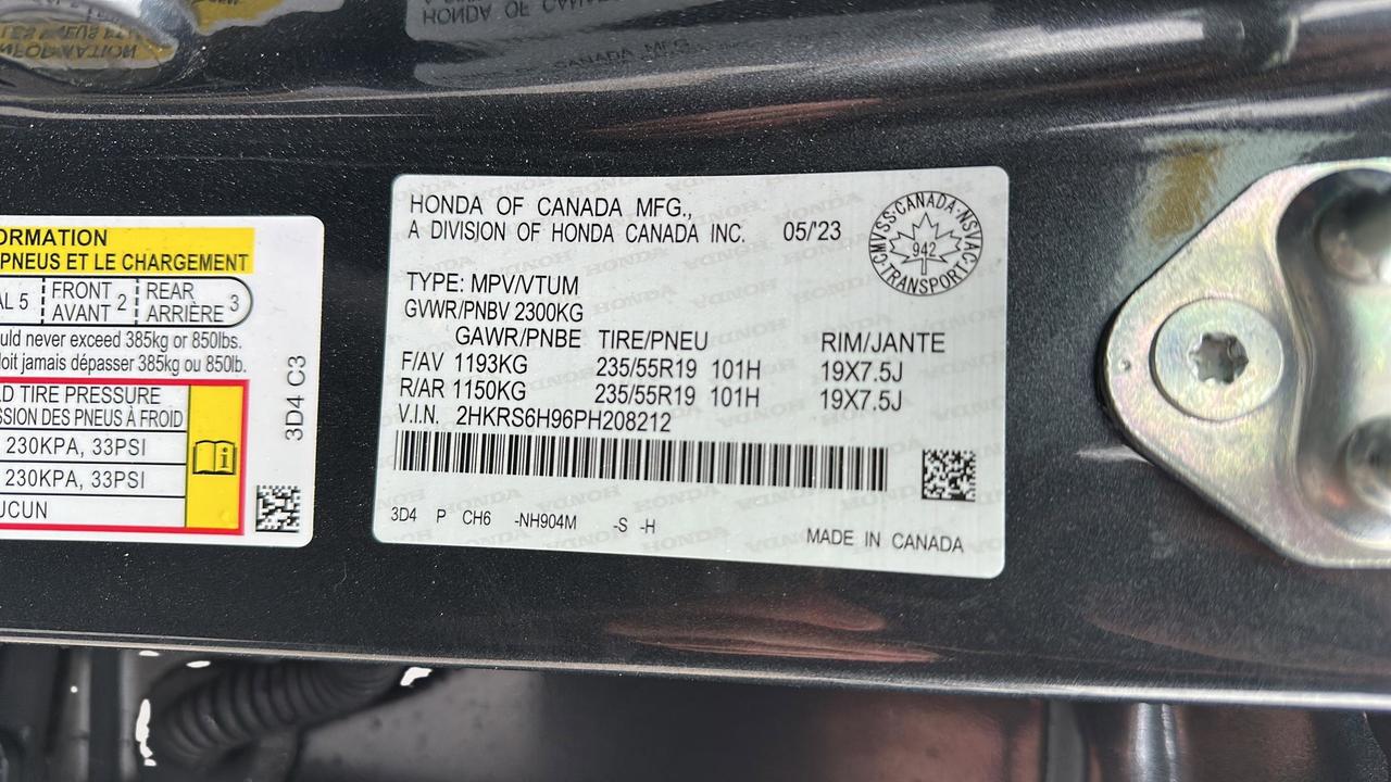 2023 Honda CR-V Hybrid Touring Photo