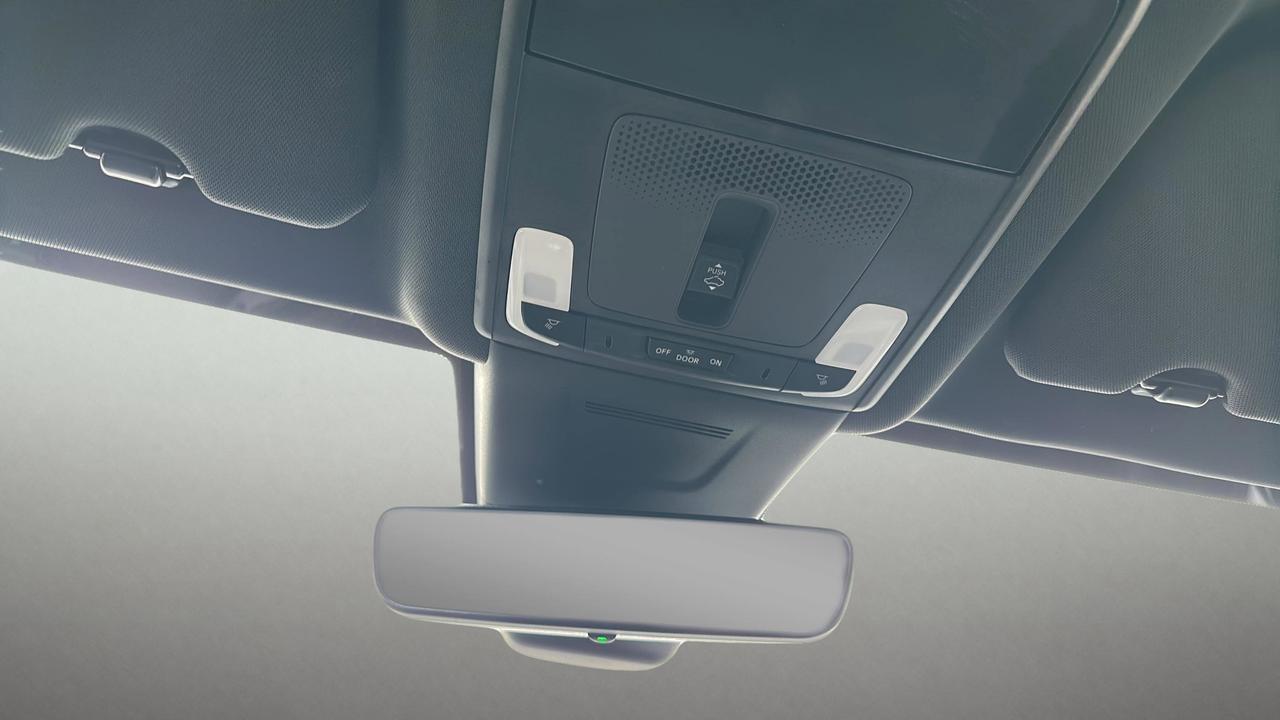 2024 Honda CR-V Hybrid Touring Photo