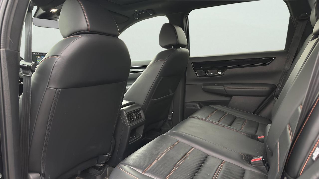 2024 Honda CR-V Hybrid Touring Photo