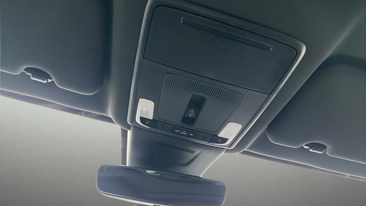 2024 Honda CR-V Hybrid EX-L Photo