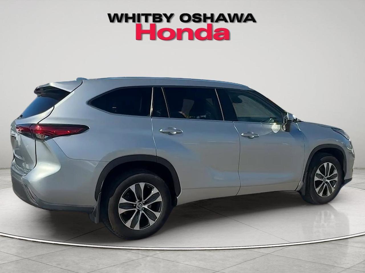 2020 Toyota Highlander XLE Photo