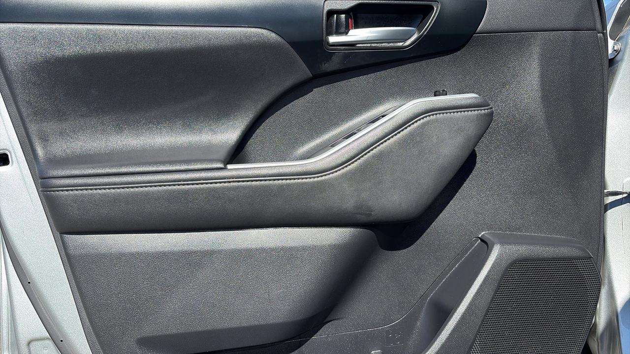 2020 Toyota Highlander XLE Photo