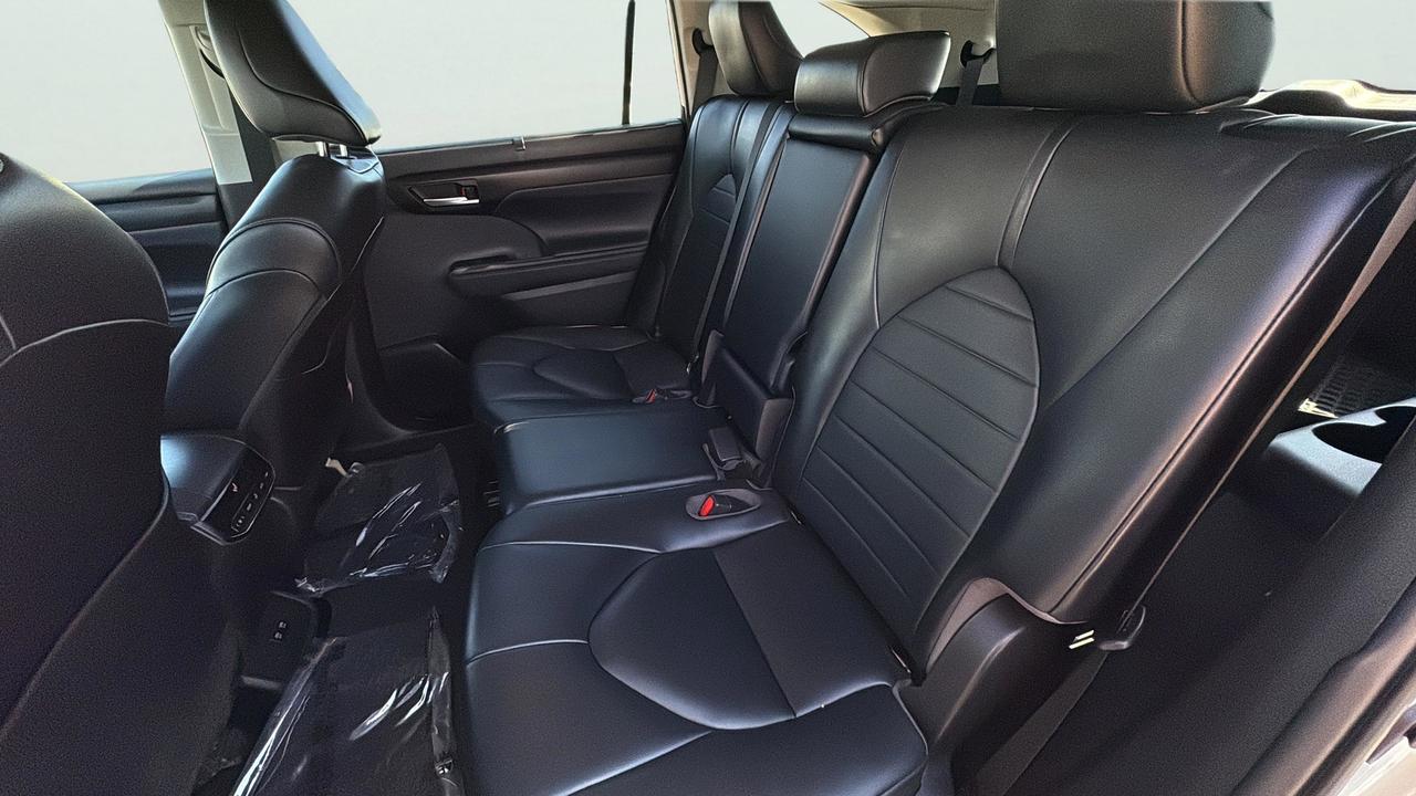 2020 Toyota Highlander XLE Photo