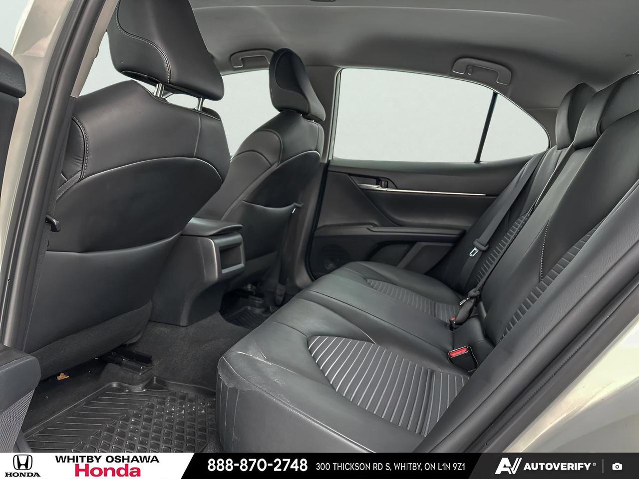 2024 Toyota Camry SE Photo