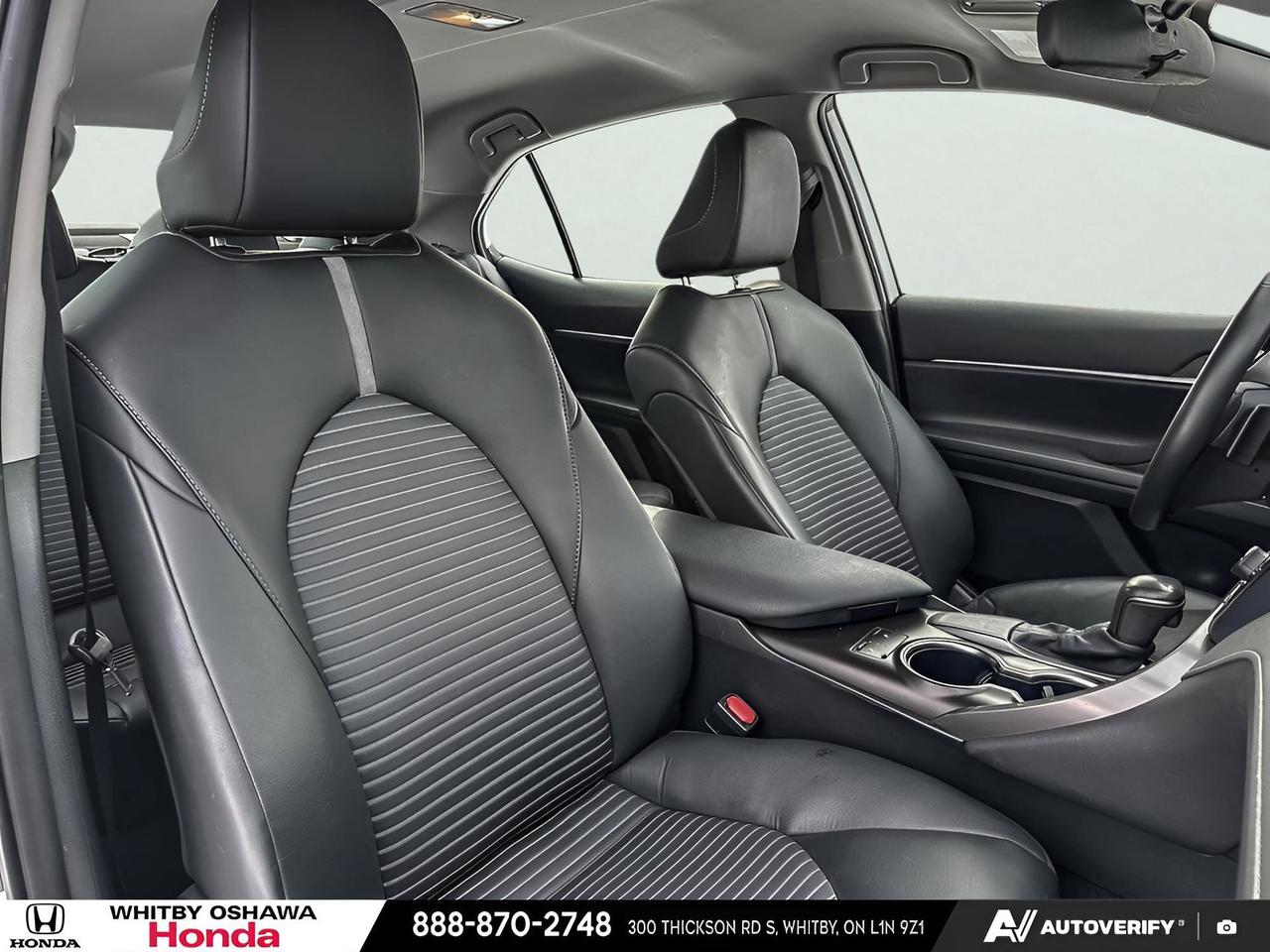 2024 Toyota Camry SE Photo