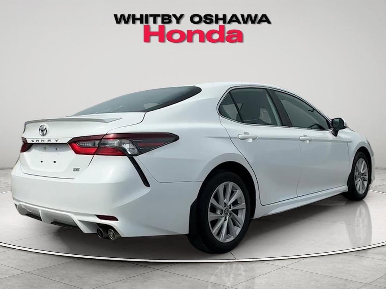 2024 Toyota Camry SE Photo4