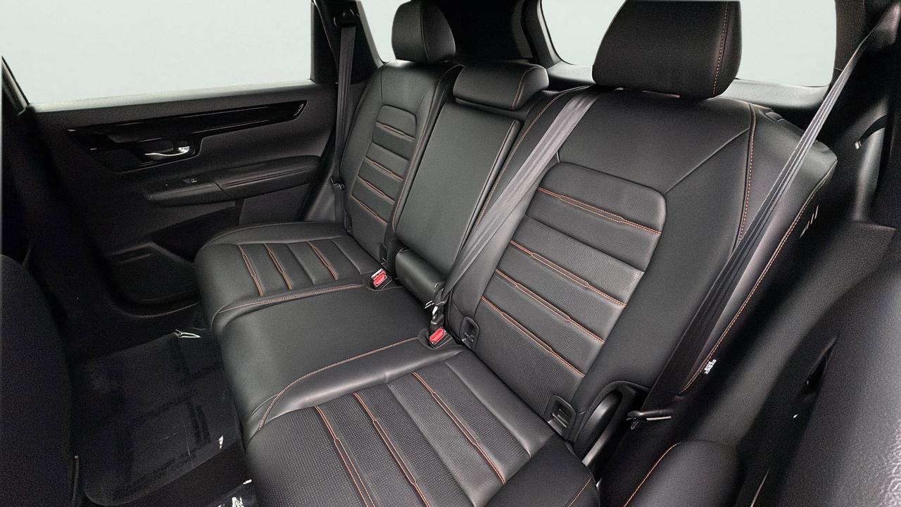 2024 Honda CR-V Hybrid Touring Photo