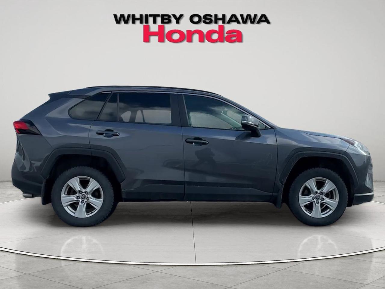 2021 Toyota RAV4 XLE Photo