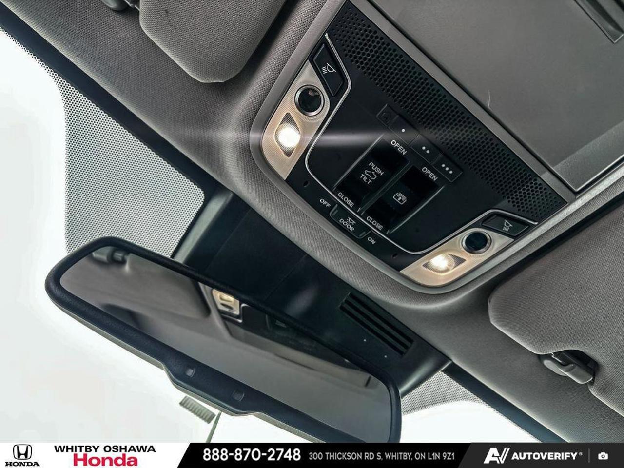 2020 Honda CR-V Touring Photo