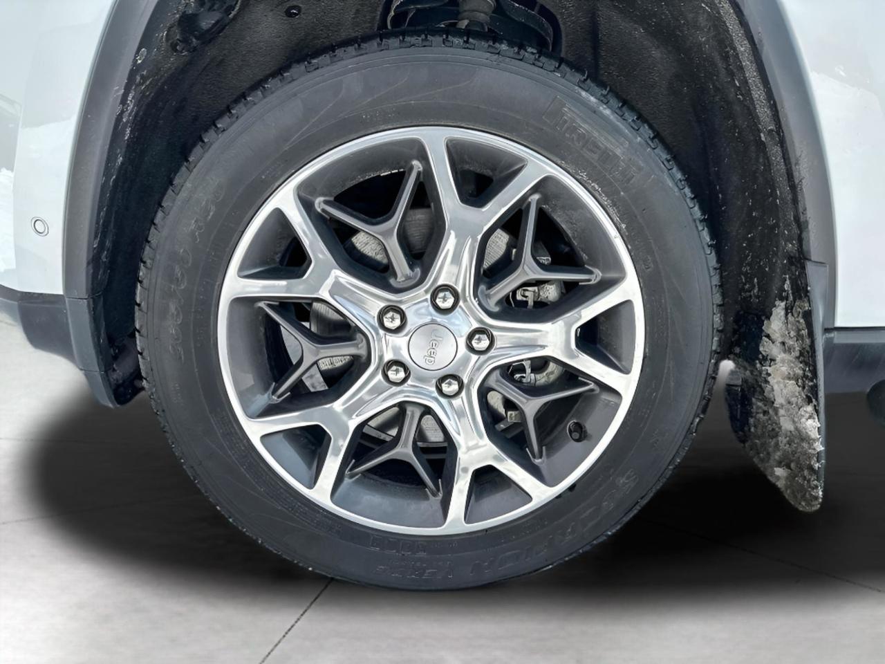 2022 Jeep Grand Cherokee WK Limited Photo