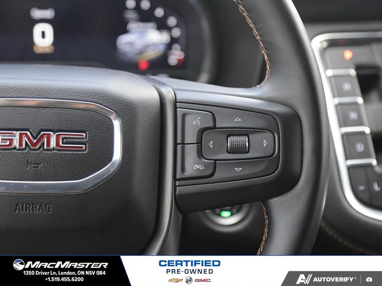 2023 GMC Yukon AT4 4X4 Photo