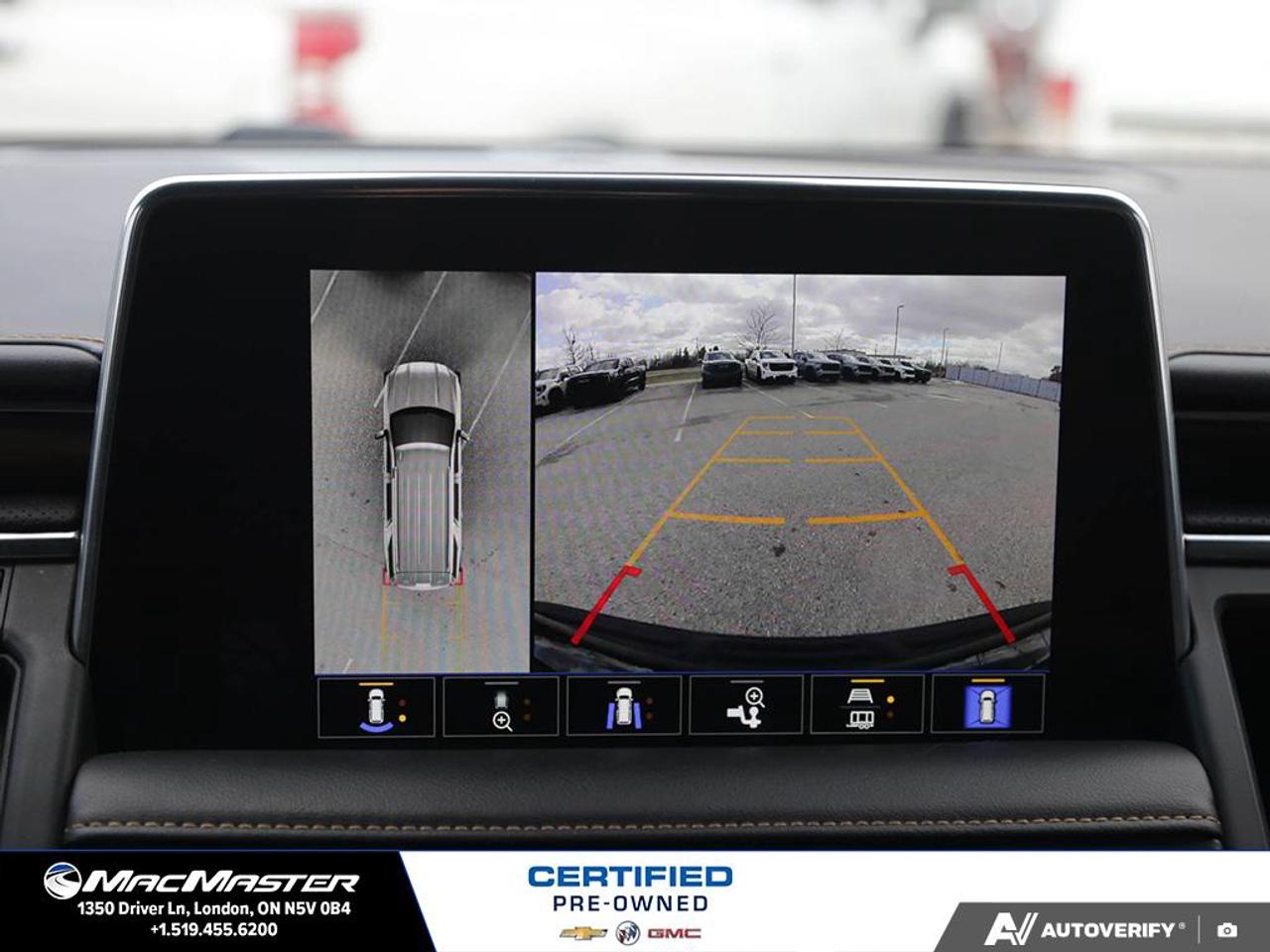 2023 GMC Yukon AT4 4X4 Photo