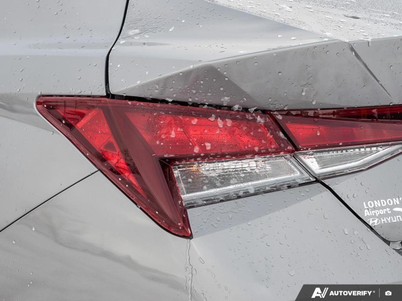 2021 Hyundai Elantra Preferred w/Sun & Tech Pkg 4dr Sedan Photo