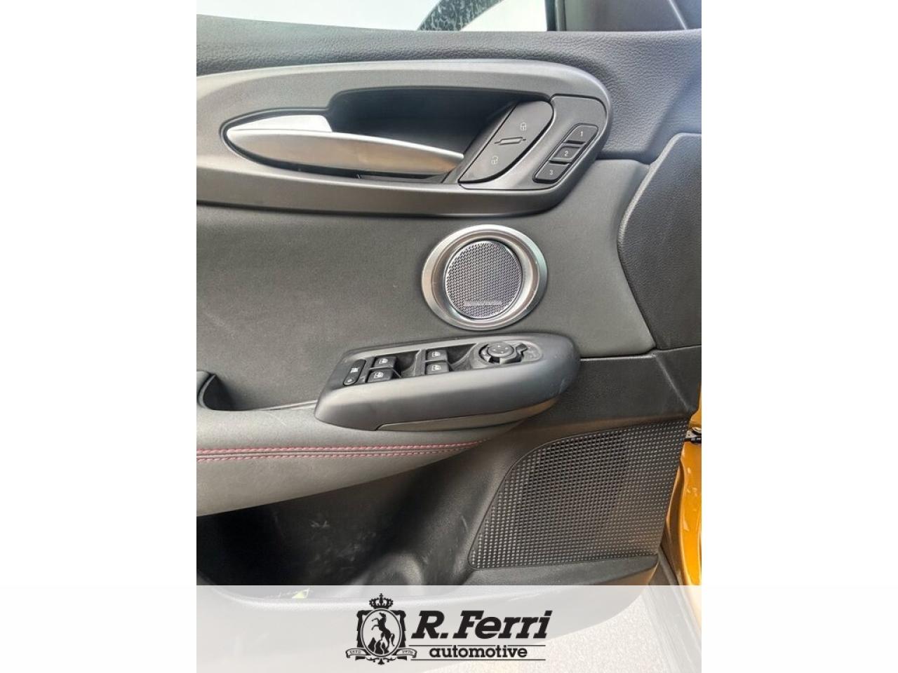 2024 Dodge Hornet PHEV R/T Plus 4dr EAWD Sport Utility Photo4