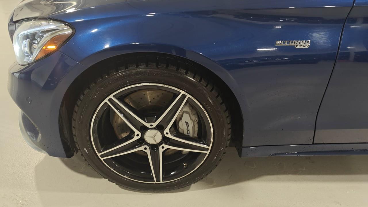 2017 Mercedes-Benz AMG C 43 Base AMG C 43 4dr All-Wheel Drive 4MATIC Sedan Photo3